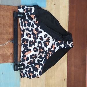 💜 5/$25 1x high waist bikini bottom